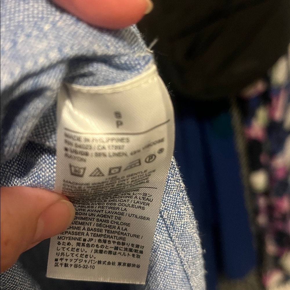 Relaxed Tie-Waist Midi Dress in Light Blue - Picture 5 of 8